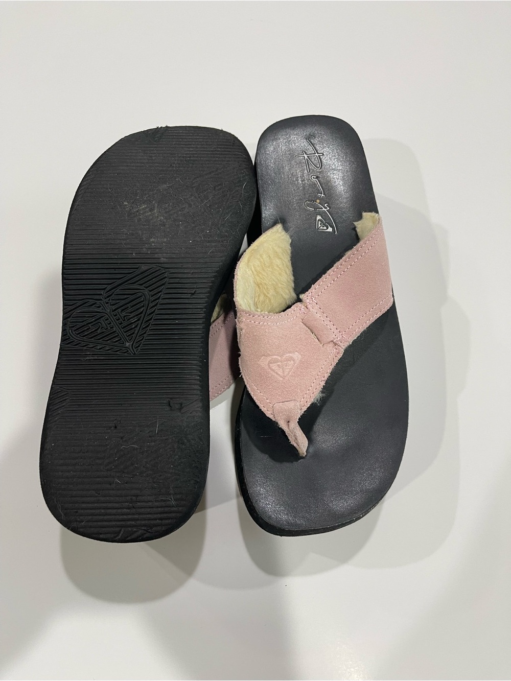 Roxy Women's Pink Suede Fleece-Lined platform Thong Sandals